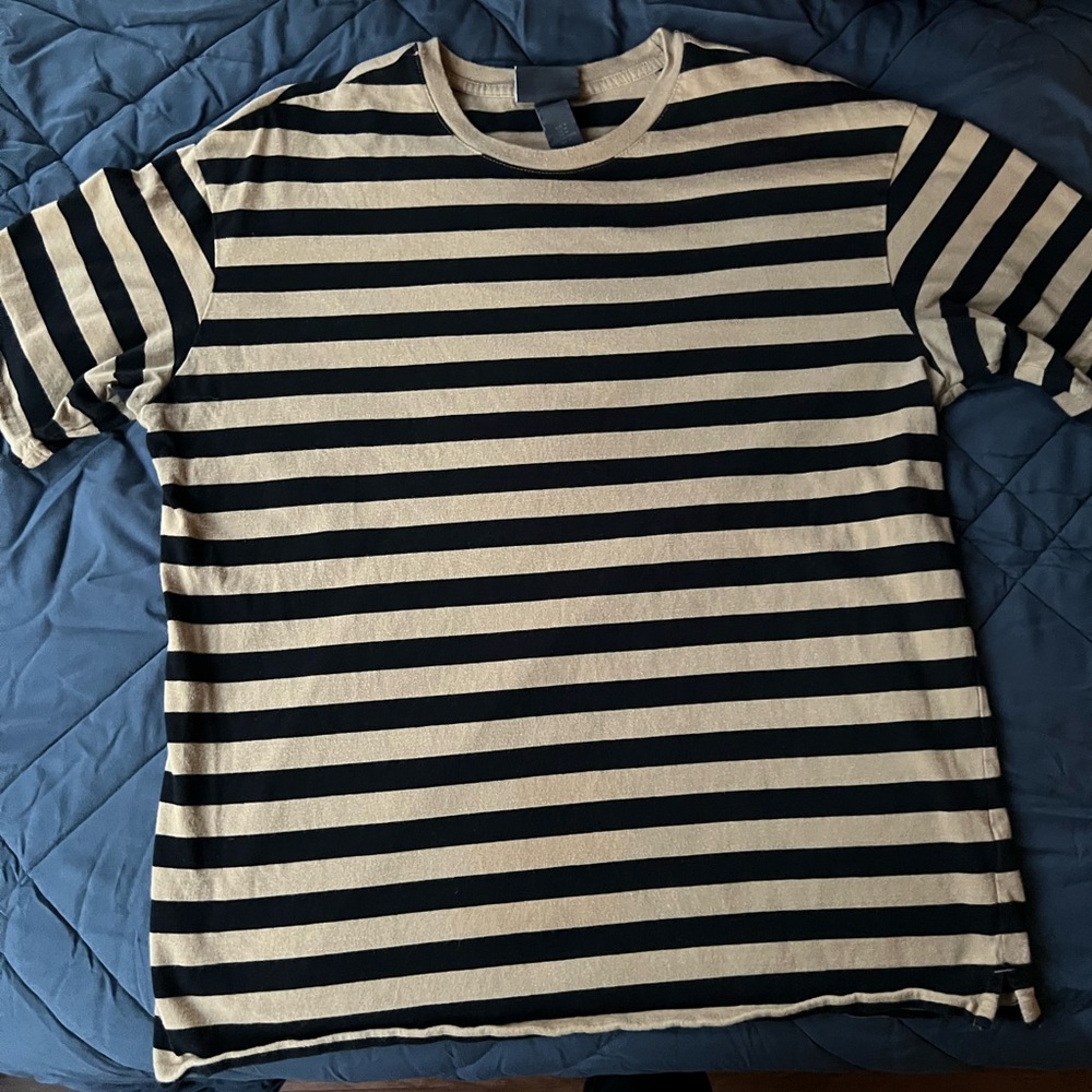 H&M Black and Cream Striped Tee